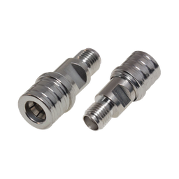 [RQA-5405-LP] Adaptador en Línea de Bajo PIM, de Conector QMA (Quick Mate) Macho a SMA Hembra, Bronce Blanco/ Oro/ Teflón. | RQA-5405-LP